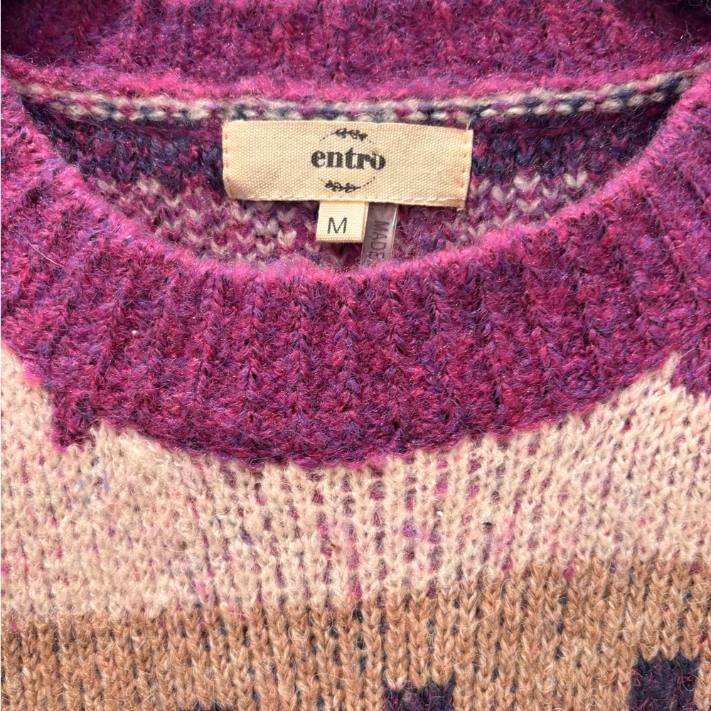 Entro Purple and Gray Geometric Sweater - Picture 2 of 6